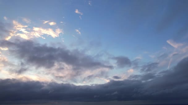 Time Lapse High Angle View Fast Moving Dramatical Clouds Luton — Stock Video