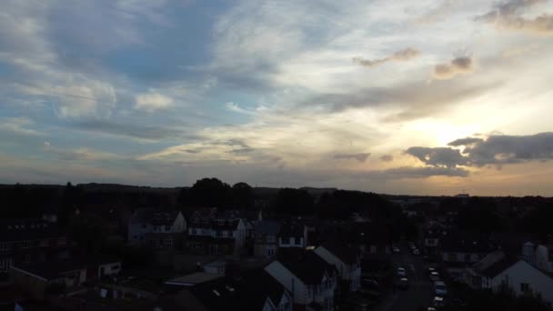 Högvinkelfilm North Luton City Och Bostadsområde Solnedgången Filmen Togs Med — Stockvideo
