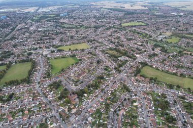 Gün batımında Luton City 'nin panoramik hava manzarası. 24 Eylül 2023 'te yakalandı. 