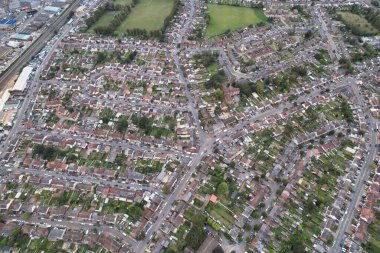 Gün batımında Luton City 'nin panoramik hava manzarası. 24 Eylül 2023 'te yakalandı. 