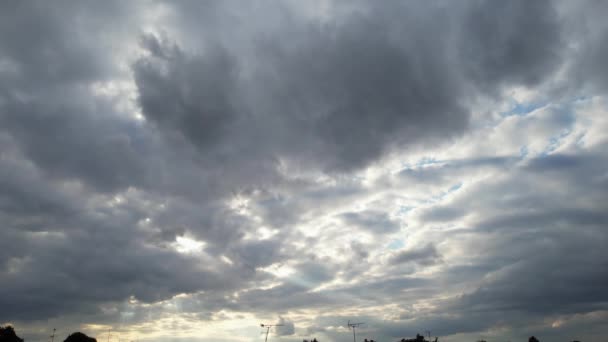 High Angle View Fast Moving Dramatic Clouds Sky Luton City — Videoclip de stoc