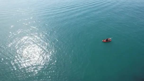 Gorgeous High Angle View People Enjoying Hot British Weather Boats — Stock Video