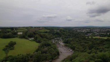İngiltere 'nin Cornwall Kırsalının Yüksek Açılı Görüntüleri İngiltere' nin Büyük Britanya 'sı. Görüntüler İHA 'nın Kamerasıyla 5 Ekim 2023' te çekildi.