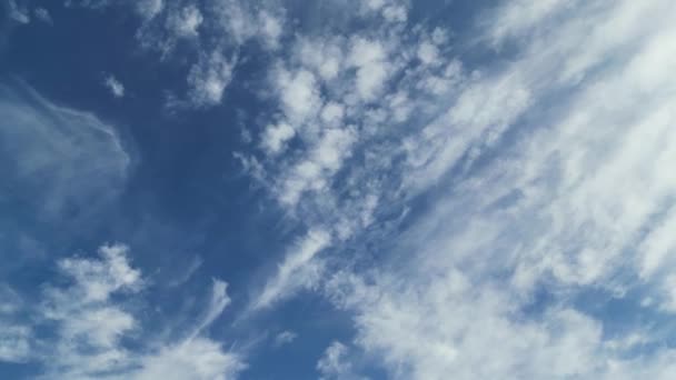 Beautiful High Angle Nagranie Blue Sky Dramatycznych Chmur Nad Luton — Wideo stockowe
