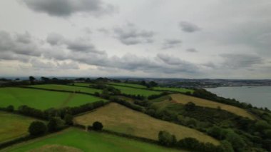 Cornwall Sahili Yüksek Açı Manzarası. 5 Ekim 2023 'te Drone' un Kamerası ile yakalanmış.