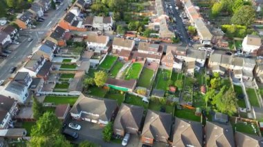 Luton Konutları 'nın Güzel Yüksek Açı Manzarası Emlak Evleri. 8 Ekim 2023 'te Drone' un Kamerası ile yakalanmış.