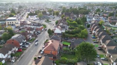 Luton Konutları 'nın Güzel Yüksek Açı Manzarası Emlak Evleri. 8 Ekim 2023 'te Drone' un Kamerası ile yakalanmış.