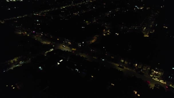 2023年10月7日 英国英格兰小镇德隆相机拍摄了 英国卢顿市的夜景 高角镜头 — 图库视频影像