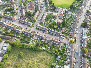 İngiltere 'nin Kuzey Luton Kasabası Büyük Britanya Havacılık Panoramik Manzarası. Görüntü, İHA 'nın Kamerasıyla 8 Ekim 2023' te Orta İrtifa 'dan çekildi..