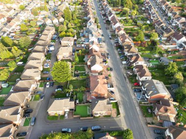 İngiltere 'nin Kuzey Luton Kasabası Büyük Britanya Havacılık Panoramik Manzarası. Görüntü, İHA 'nın Kamerasıyla 8 Ekim 2023' te Orta İrtifa 'dan çekildi..