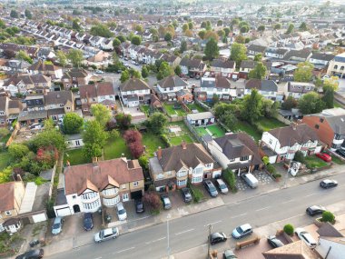 İngiltere 'nin Kuzey Luton Kasabası Büyük Britanya Havacılık Panoramik Manzarası. Görüntü, İHA 'nın Kamerasıyla 8 Ekim 2023' te Orta İrtifa 'dan çekildi..