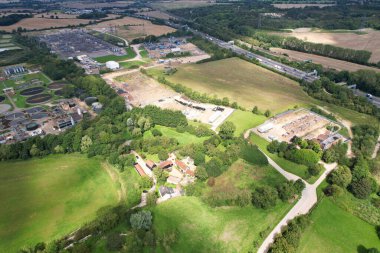 İngiltere 'de Kuzey Luton' un yüksek açılı görüntüsü. Fotoğraf 15 Ağustos 2023 'te çekilmiştir.