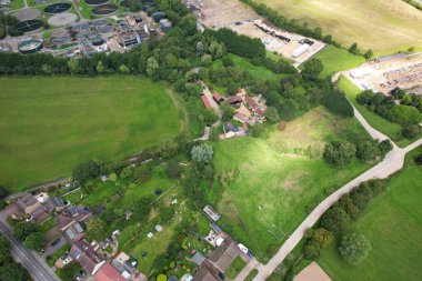 İngiltere 'de Kuzey Luton' un yüksek açılı görüntüsü. Fotoğraf 15 Ağustos 2023 'te çekilmiştir.