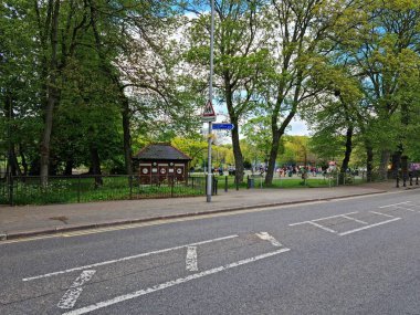 Luton City, İngiltere 'de Büyük Yol ve Trafik. Görüntü İHA 'nın Kamerasıyla 7 Mayıs 2023' te çekildi.