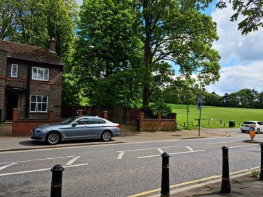 Luton City, İngiltere 'de Büyük Yol ve Trafik. Görüntü İHA 'nın Kamerasıyla 7 Mayıs 2023' te çekildi.