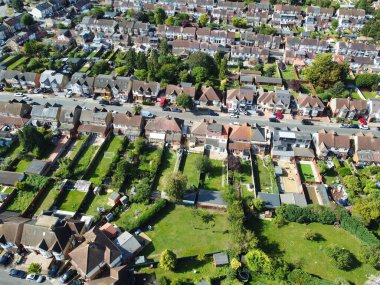 İngiltere 'nin Luton Kasabası' nın en güzel manzara görüntüsü, İHA 'nın İngiltere Yüksek Açılı Kamerası, İngiltere