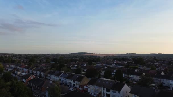 Nejkrásnější High Angle Pohled Dramatické Mraky Oblohy Nad Luton City — Stock video