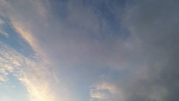 Nuvole Drammatiche Cielo Durante Tramonto Sull Inghilterra Regno Unito — Video Stock