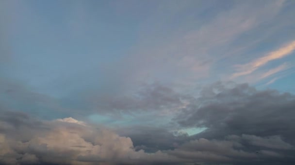 Dramatische Wolken Lucht Tijdens Zonsondergang Engeland — Stockvideo