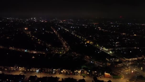 Filmación Aérea Noche Brumosa Sobre Ciudad Luton Capturado Octubre 2023 — Vídeos de Stock