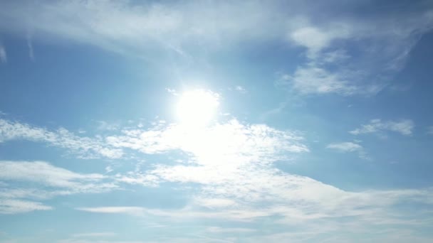 Дрон High Angle Camera Footage Dramatic Clouds Sky Над Английским — стоковое видео
