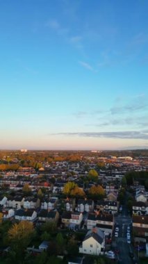 Luton Residential District 'in güzel Yüksek Açılı Manzarası. 22 Ekim 2023 'te Drone' un Kamerası ile yakalanmış.