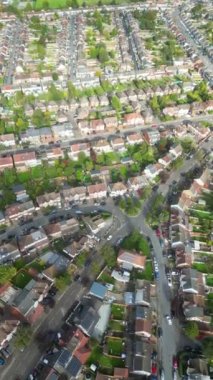 Luton Residential District 'in güzel Yüksek Açılı Manzarası. 22 Ekim 2023 'te Drone' un Kamerası ile yakalanmış.