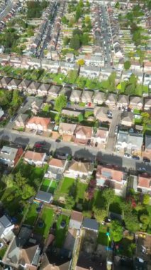 Luton Residential District 'in güzel Yüksek Açılı Manzarası. 22 Ekim 2023 'te Drone' un Kamerası ile yakalanmış.