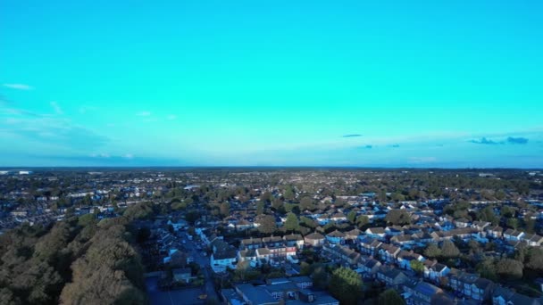 日落时分卢顿城和公园的空中景观 2023年10月24日由Drone相机拍摄 — 图库视频影像