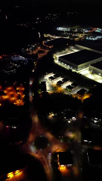 Vertikální Záběry Northampton City England Během Noci Prosvětlené Northampton City — Stock video