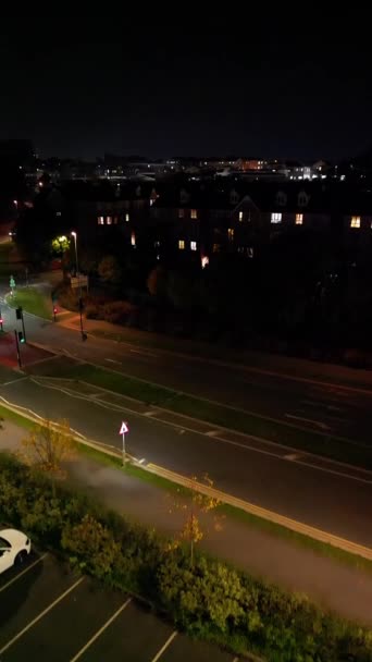 Vertikala Bilder Northampton City England Natten Upplyst Northampton City Tillfångatogs — Stockvideo