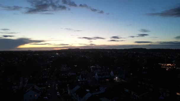 Nagy Szögű Felvételek Luton City Naplemente Után Felvétel Drón Kamerájával — Stock videók