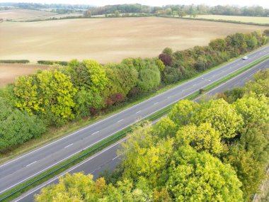 İngiltere 'deki Hitchen Kasabası' nın yüksek açılı manzarası. Fotoğraf 28 Ekim 2023 'te çekilmiştir.