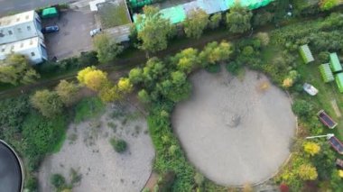 İngiliz Endüstriyel Malikanesi 'nin Hitchin, İngiltere' deki hava görüntüsü. Görüntü İHA 'nın Kamerasıyla Bulutlu 28 Ekim 2023' te çekildi.