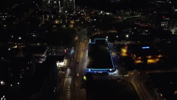 Högvinkelfilm Brittiska Bostadsområdet Och Centrala Luton City Building Natten Drönarens — Stockvideo