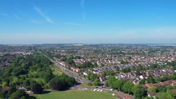 イギリスのウォードタウン公共公園とルートンシティのハイアングルビュー 2023年11月1日にドローンのカメラでイギリス上空で撮影 — ストック動画