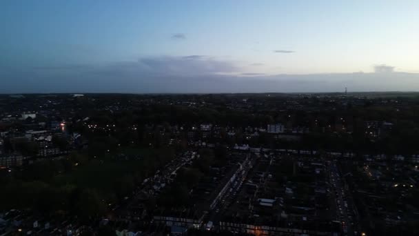 Images Aériennes Luton City Illuminée Pendant Nuit Par Temps Clair — Video