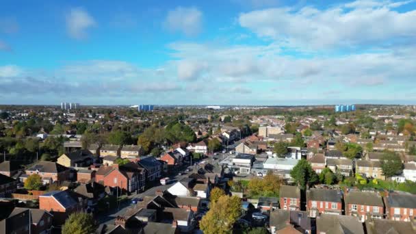 阳光明媚的英国北卢顿Leagrave镇的高角度美丽的镜头 2023年11月7日用Drone Camera拍摄 — 图库视频影像
