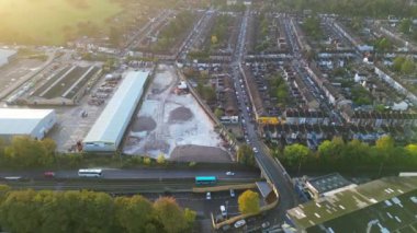 İngiltere, ENGLAND, LUTON - 4 Kasım 2023: Luton City 'deki Bury Park Residential Homes' un Hava Görüntüsü, Drone Camera tarafından yakalandı 