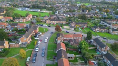 İngiltere 'nin Bulutlu Gününde Hitchin Town' un Hava Görüntüsü. 28 Ekim 2023 'te Drone' un Kamerası ile yakalanmış.