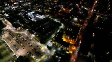 Southampton, İngiltere, Birleşik Krallık - 21 Şubat 2023: Geceleyin Southampton City 'nin Zaman aşımı manzarası