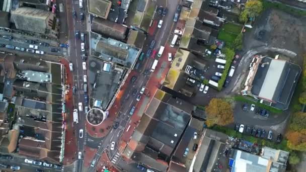 天气晴朗的夜晚 明亮的卢顿市的空中拍摄 拍摄于2023年11月4日午夜 与Drone S相机在英国中卢顿市合影 — 图库视频影像