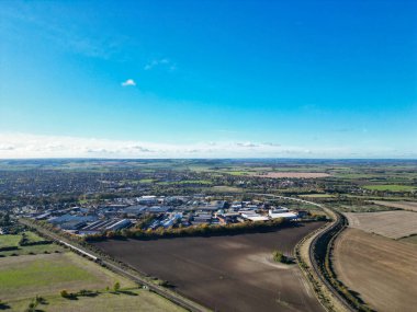 İngiltere 'nin Letchworth Garden City kırsal kesiminin yüksek açılı görüntüleri. Görüntü İHA 'nın Kamerasıyla 11 Kasım 2023' te çekildi.