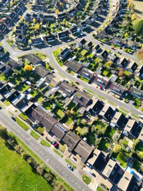 İngiltere 'nin Letchworth Garden City kırsal kesiminin yüksek açılı görüntüleri. Görüntü İHA 'nın Kamerasıyla 11 Kasım 2023' te çekildi.