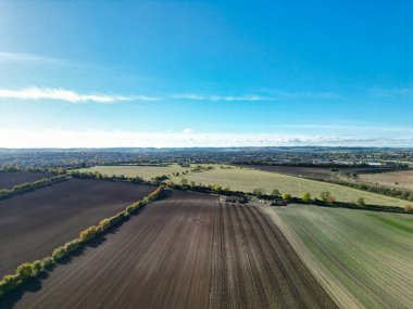 İngiltere 'nin Letchworth Garden City kırsal kesiminin yüksek açılı görüntüleri. Görüntü İHA 'nın Kamerasıyla 11 Kasım 2023' te çekildi.