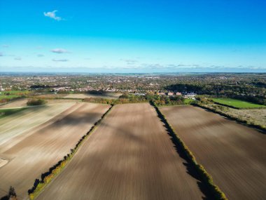 İngiltere 'nin Letchworth Garden City kırsal kesiminin yüksek açılı görüntüleri. Görüntü İHA 'nın Kamerasıyla 11 Kasım 2023' te çekildi.