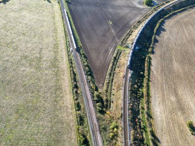 İngiltere 'nin Letchworth Garden City kırsal kesiminin yüksek açılı görüntüleri. Görüntü İHA 'nın Kamerasıyla 11 Kasım 2023' te çekildi.