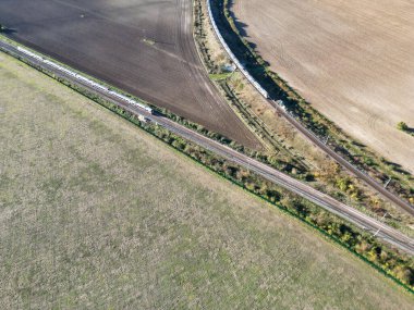 İngiltere 'nin Letchworth Garden City kırsal kesiminin yüksek açılı görüntüleri. Görüntü İHA 'nın Kamerasıyla 11 Kasım 2023' te çekildi.