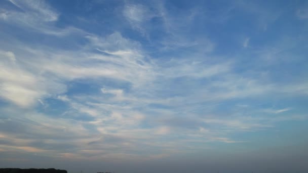 Hoge Hoek Beeld Van Mooie Lucht Wolken Engeland Tijdens Koude — Stockvideo