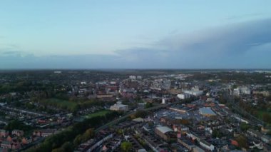 Merkez Luton Şehir Merkezi ve Binaları. 4 Kasım 2023 'te Parlak Soğuk Güneşli bir günde yakalandı. Luton, İngiltere Büyük Britanya, Birleşik Krallık, İngiltere